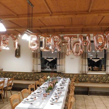 Gasthof Gruener Baum Langfurth  Bagian luar foto