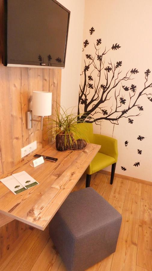 Gasthof Gruener Baum Langfurth  Bagian luar foto