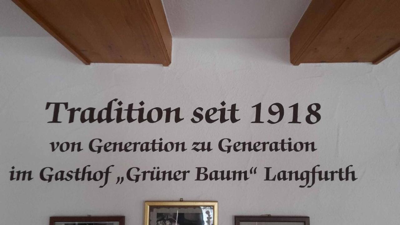 Gasthof Gruener Baum Langfurth  Bagian luar foto